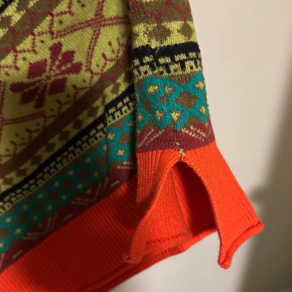 Perfect Fall/Winter Sweater - Picture 4 of 6